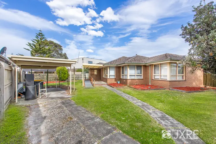 6 Waters Court, Clarinda VIC 3169