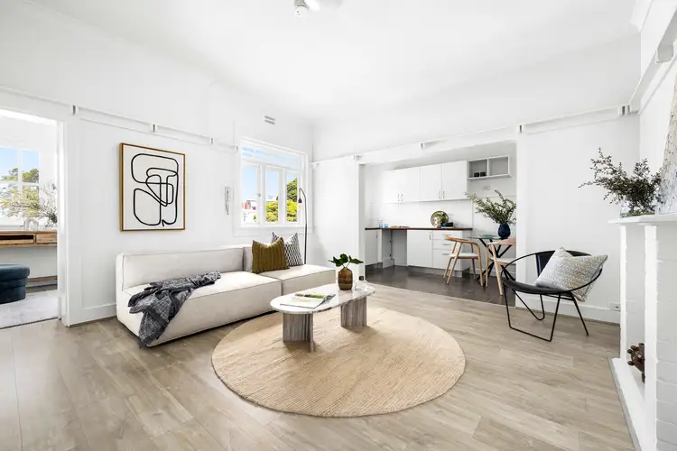 9/143 Old South Head Road, Bondi Junction NSW 2022