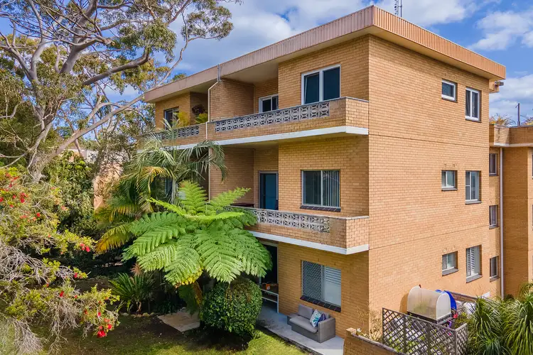 Third view of Homely apartment listing, 7/38 The Crescent, Dee Why NSW 2099