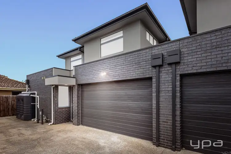 2/165 Werribee Street North, Werribee VIC 3030
