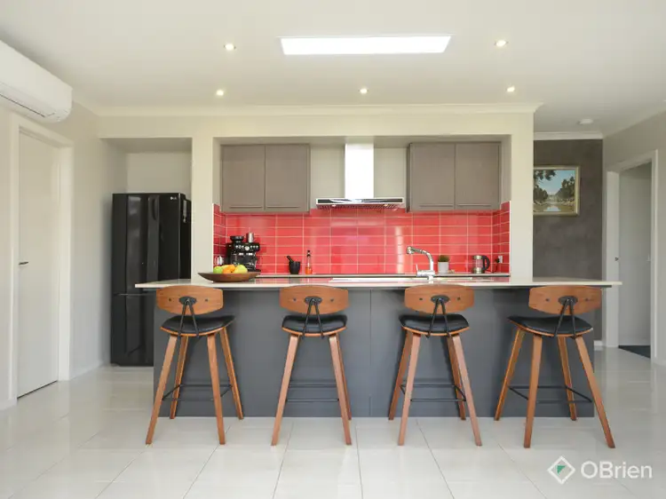 Second view of Homely house listing, 9 McKimmie Court, East Bairnsdale VIC 3875