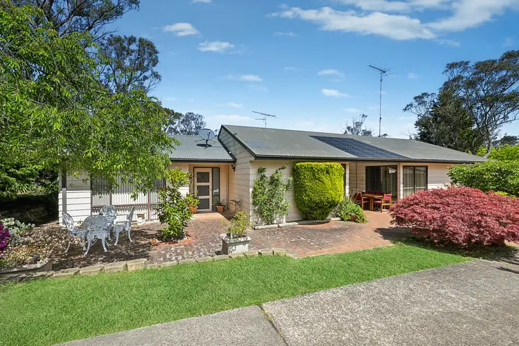 23 Shortland Street, Wentworth Falls NSW 2782