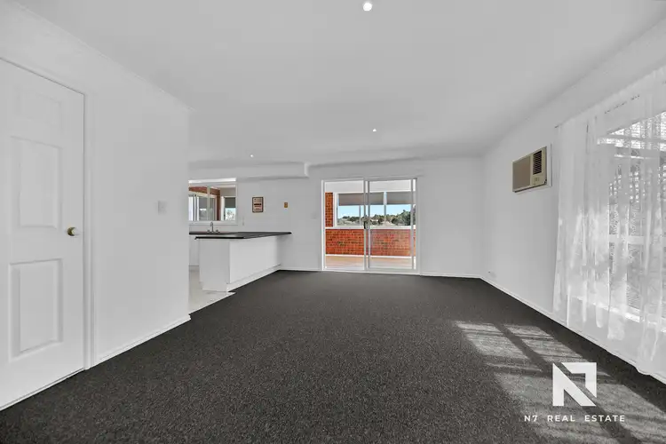 Fifth view of Homely house listing, 31 Nicholson Crescent, Meadow Heights VIC 3048