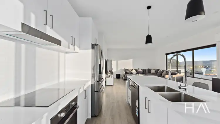 Sixth view of Homely townhouse listing, 5/7-9 Malachi Court, Newnham TAS 7248