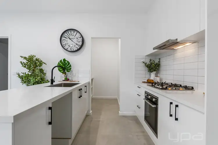 Fourth view of Homely house listing, 2 Fellows Street, Weir Views VIC 3338