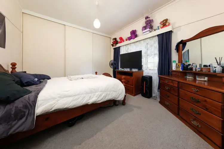 Fifth view of Homely house listing, 6 Cummings Street, Wodonga VIC 3690