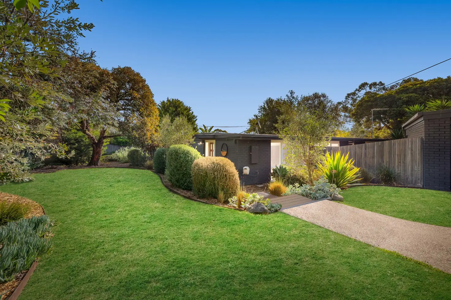 Main view of Homely house listing, 2/38 Hillman Avenue, Mccrae VIC 3938