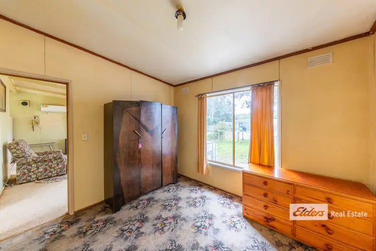 Seventh view of Homely house listing, 9 Douglas Avenue, Hollands Landing VIC 3862