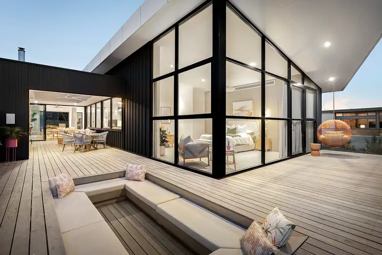 42 Herbert Street, Mornington VIC 3931