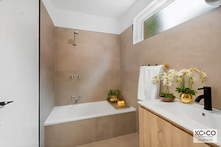 Fifth view of Homely apartment listing, 2/245 Murrumbeena Road, Murrumbeena VIC 3163