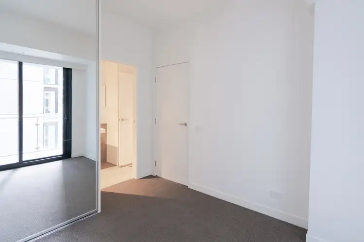 Fifth view of Homely apartment listing, 625/199 William Street, Melbourne VIC 3000