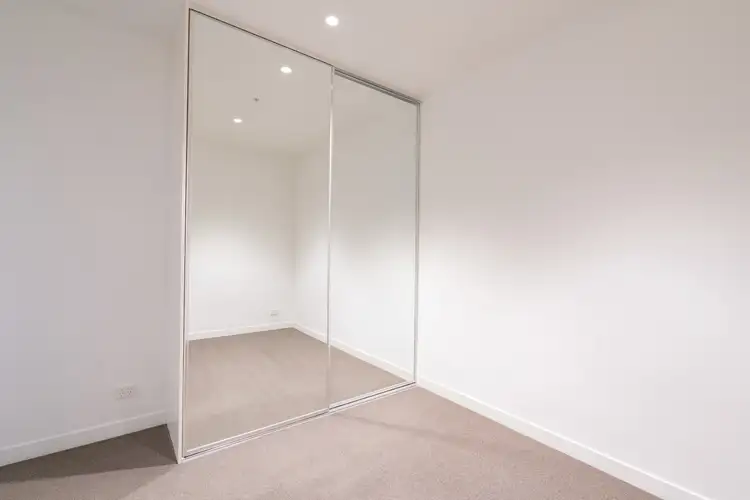 Sixth view of Homely apartment listing, 625/199 William Street, Melbourne VIC 3000