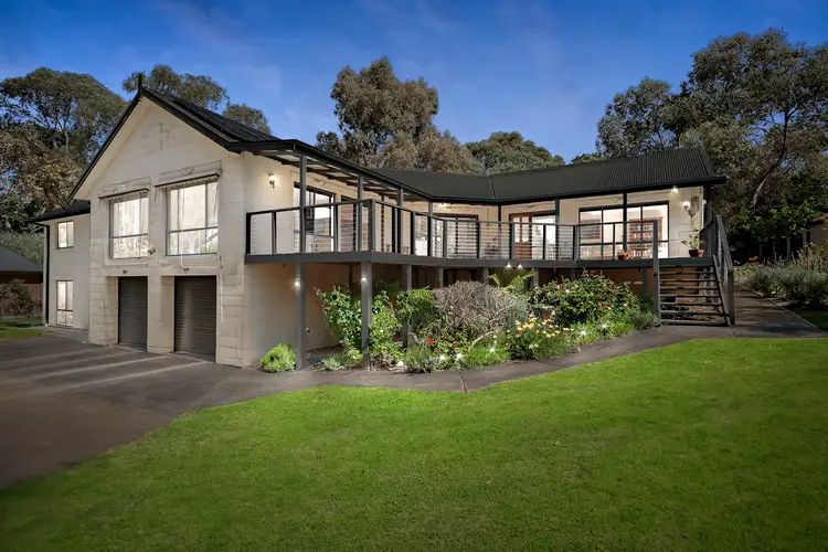 38 Lockhart Drive, Rosebud VIC 3939