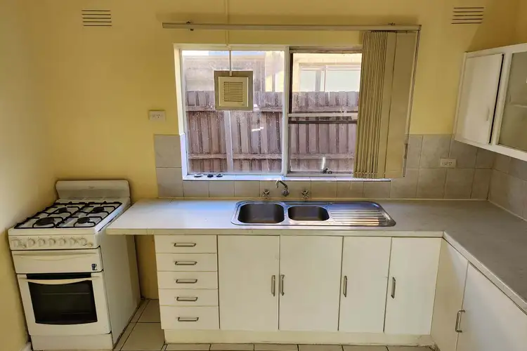 Fifth view of Homely apartment listing, 4/129 Anderson Road, Albion VIC 3020