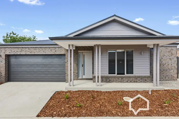 Main view of Homely house listing, 1/17 Beischer Street, Strathdale VIC 3550