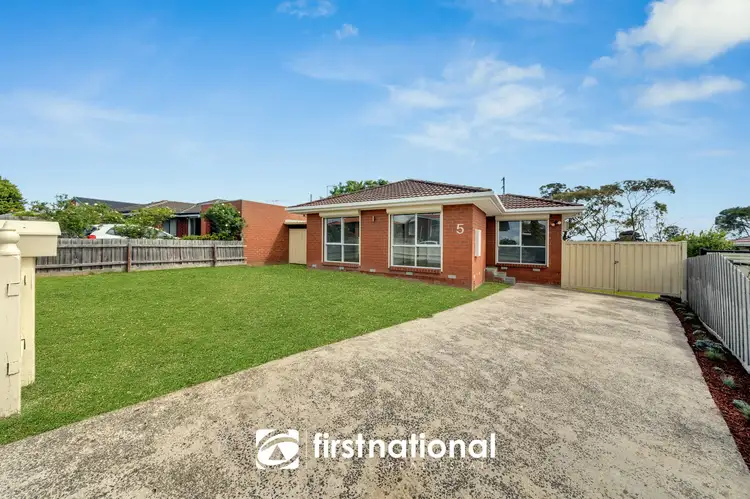 5 Leigh Court, Doveton VIC 3177