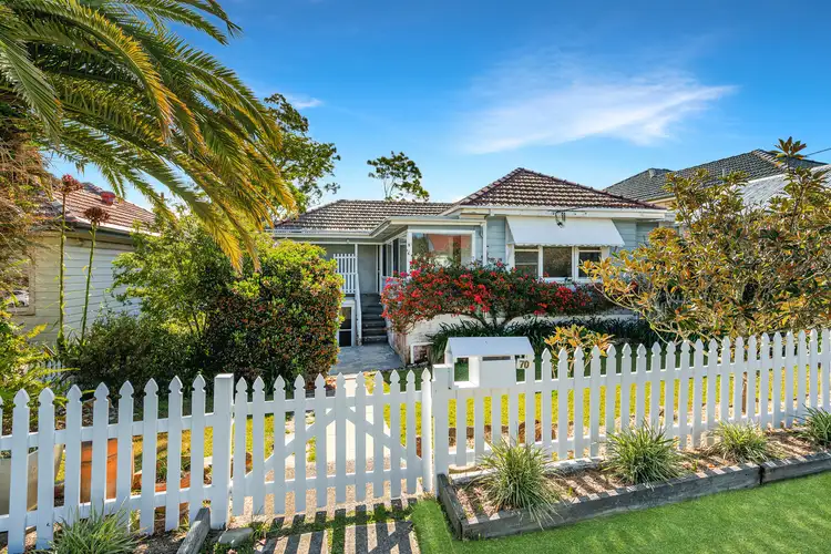 70 Garden Grove Parade, Adamstown Heights NSW 2289