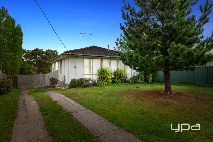 36 Frances Crescent, Ballarat East VIC 3350