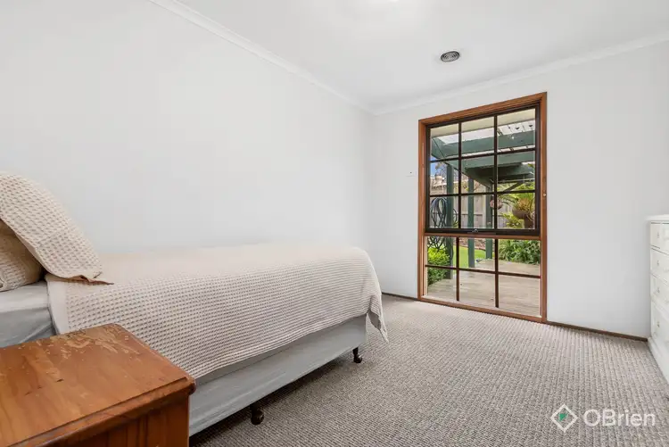 Sixth view of Homely house listing, 5 Kevin Court, Somerville VIC 3912