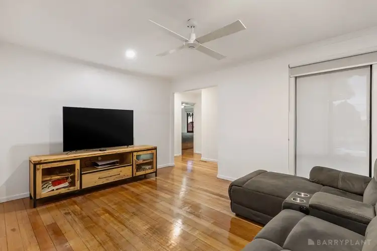 Second view of Homely house listing, 5 Julius Crescent, Noble Park North VIC 3174