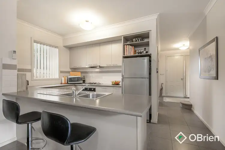 Sixth view of Homely townhouse listing, 1/14 Screen Street, Frankston VIC 3199