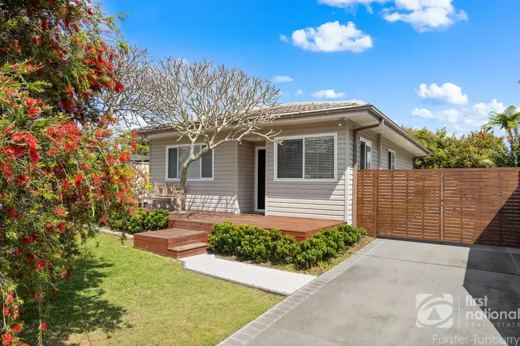 27 West Street, Forster NSW 2428