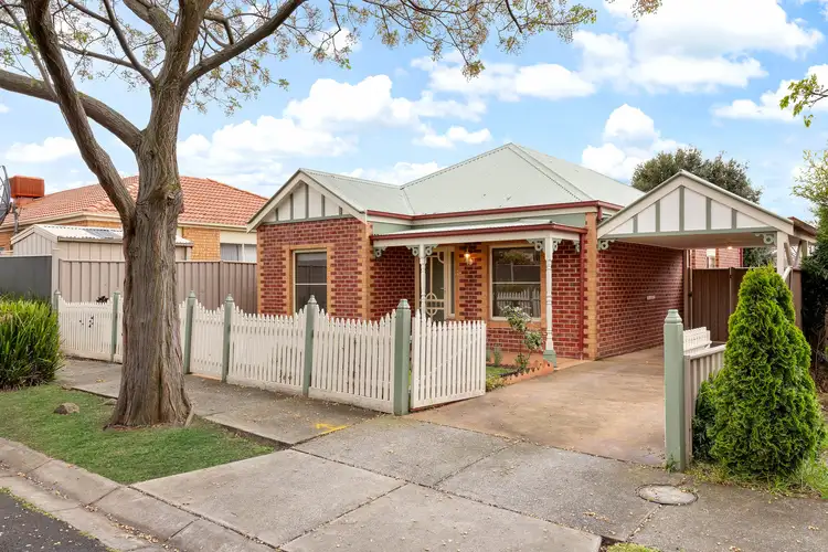 24 Toongabbie Place, Craigieburn VIC 3064