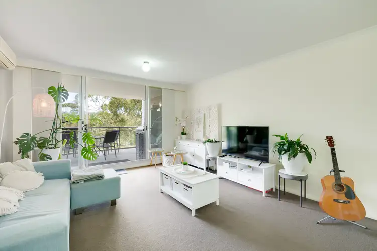 354/80 John Whiteway Drive, Gosford NSW 2250