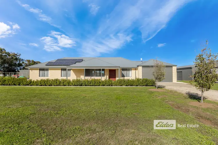115 Hackett Street, Cookernup WA 6219