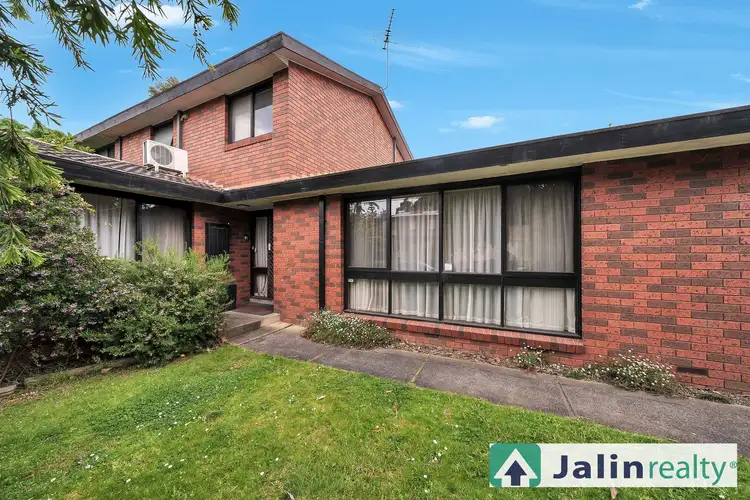 4 Rostella Court, Wheelers Hill VIC 3150