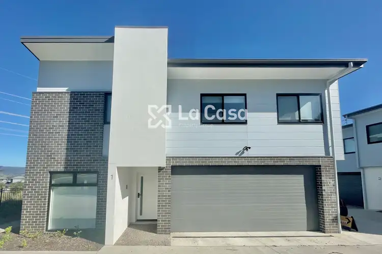 Main view of Homely townhouse listing, 1/42 Fullston Way, Holt ACT 2615