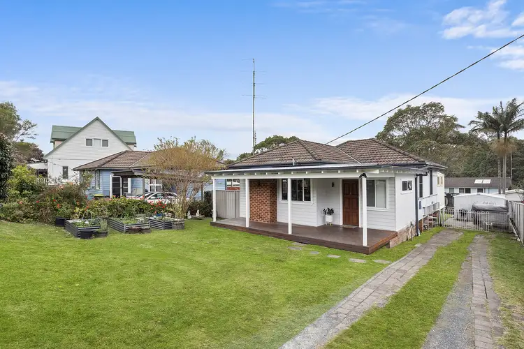 31 Westmacott Parade, Bulli NSW 2516