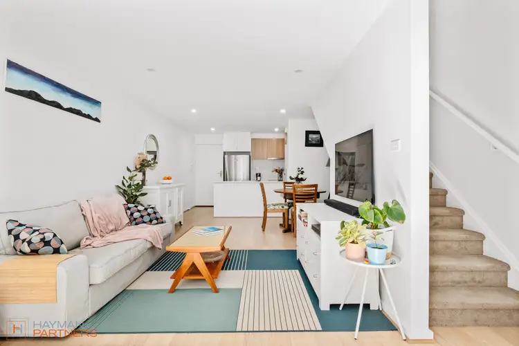 26/40 Pearlman Street, Coombs ACT 2611