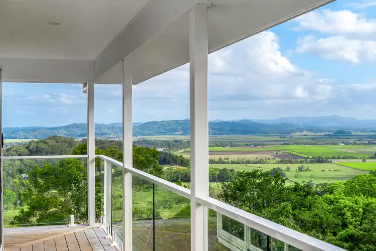 8 Figtree Road, Terranora NSW 2486
