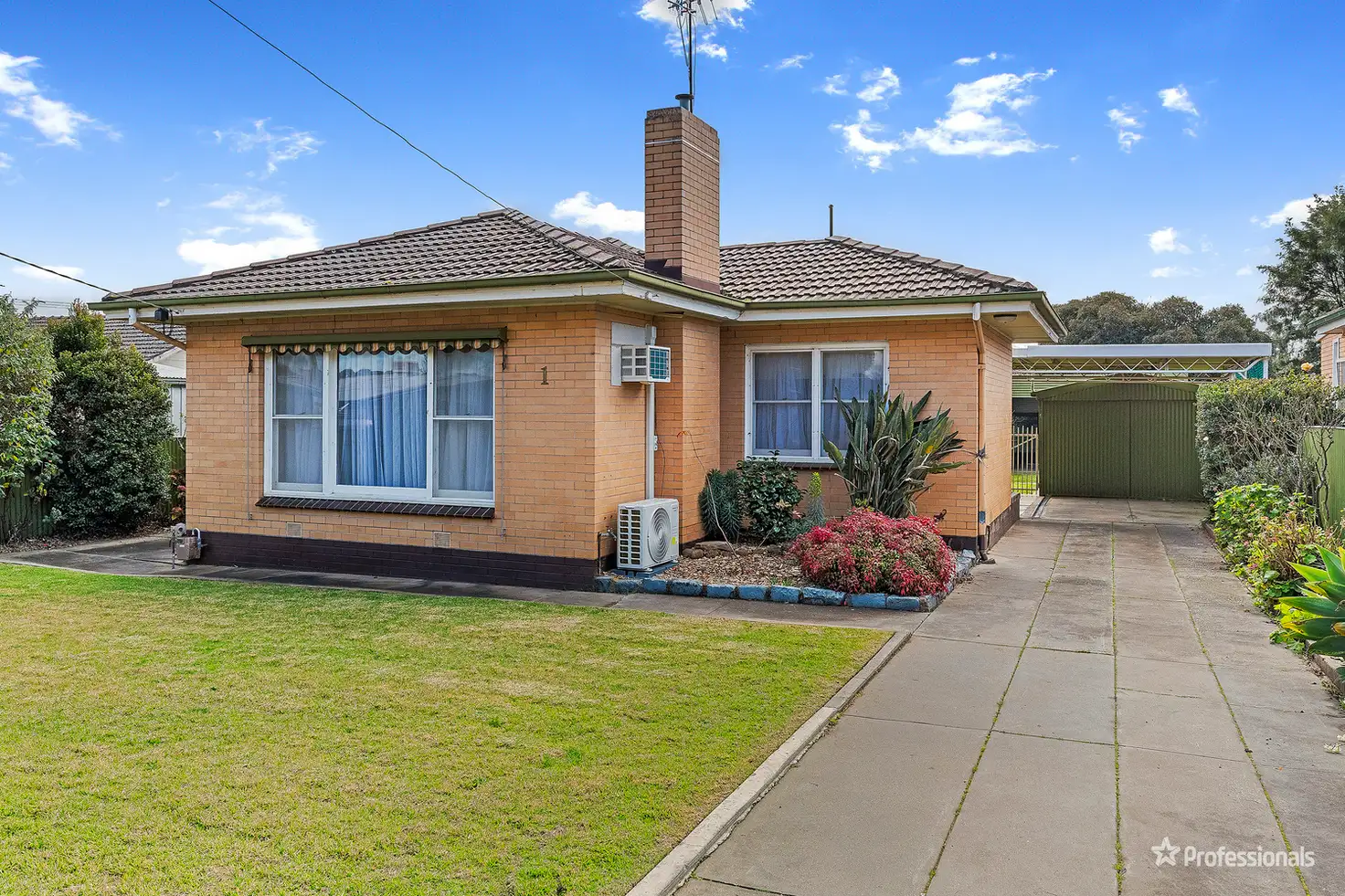 Main view of Homely house listing, 1 Marshall Street, Maryborough VIC 3465