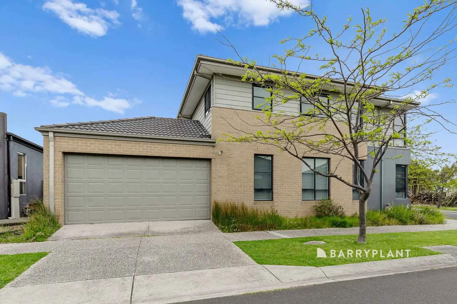 Main view of Homely house listing, 16 Petrel Circuit, Pakenham VIC 3810