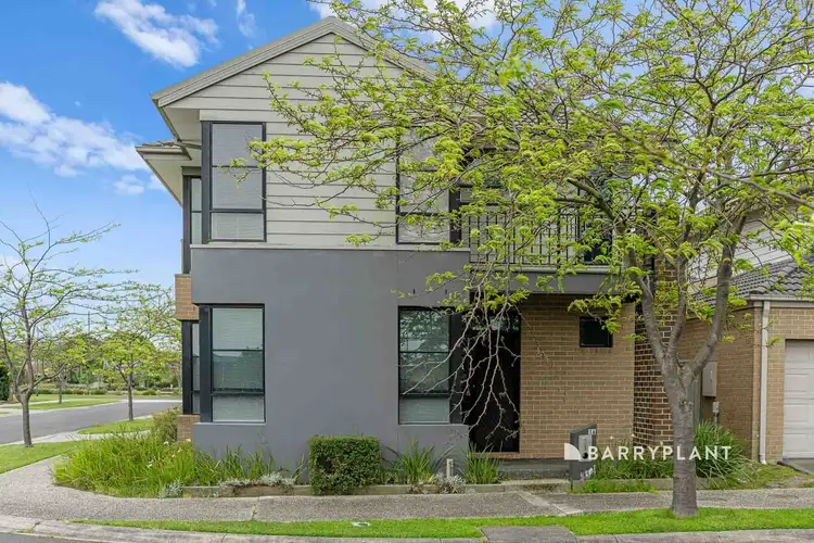 Second view of Homely house listing, 16 Petrel Circuit, Pakenham VIC 3810