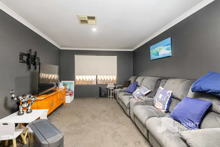 Fifth view of Homely house listing, 39 Castlereagh Vista, Millbridge WA 6232