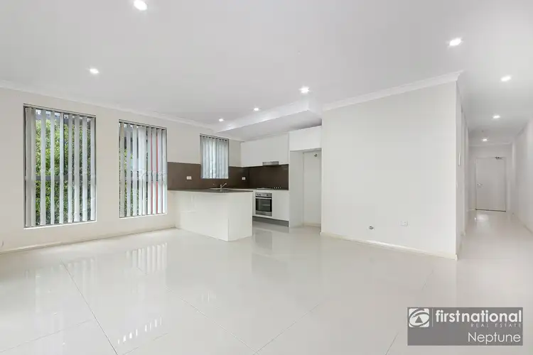 6/3-4 Harvey Place, Toongabbie NSW 2146