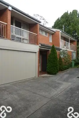 Main view of Homely townhouse listing, 2/96 Locksley Road, Ivanhoe VIC 3079