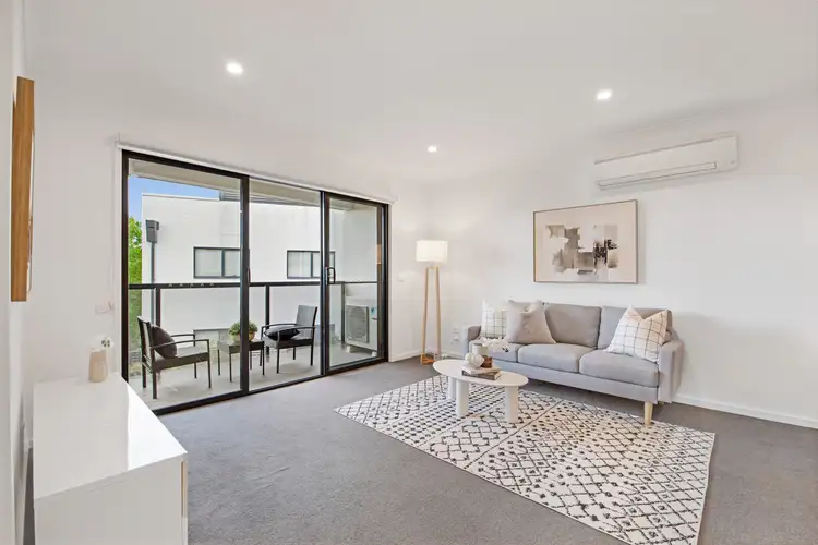 22/24 Burton Avenue, Clayton VIC 3168