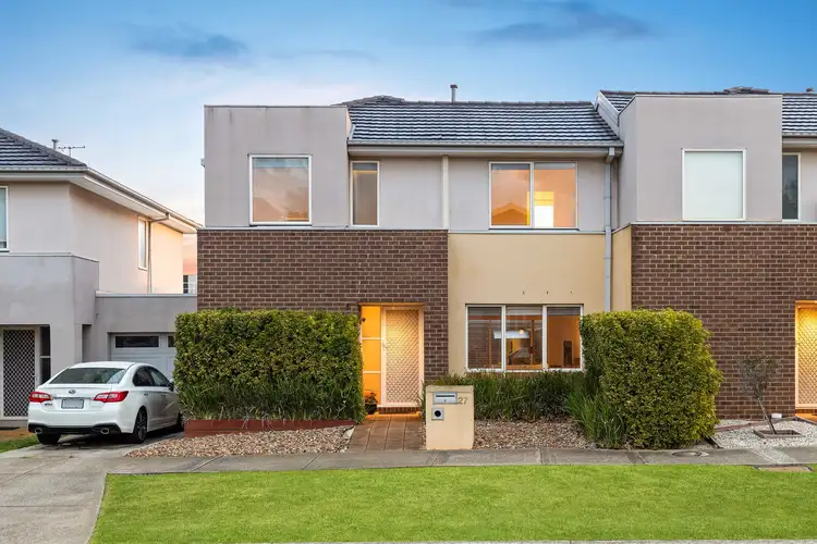 27 Wentworth Drive, Taylors Lakes VIC 3038