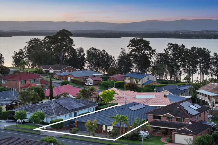 15 Waikiki Road, Bonnells Bay NSW 2264