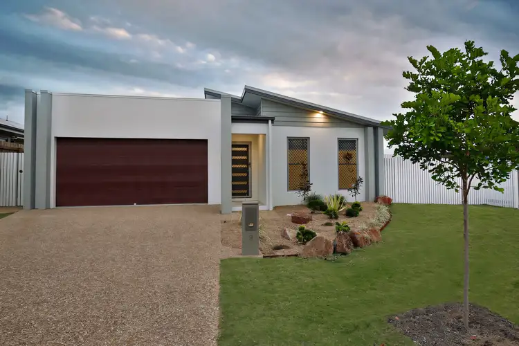 9 Peak Circuit, Cosgrove QLD 4818