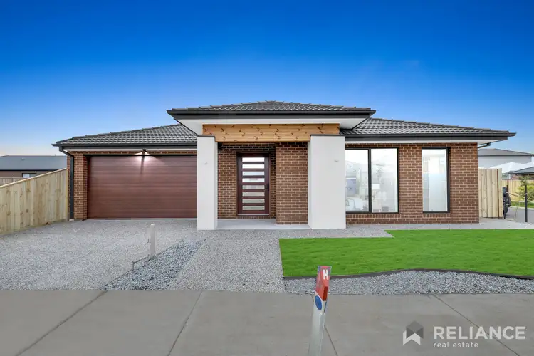 17 Keystone Drive, Sunbury VIC 3429