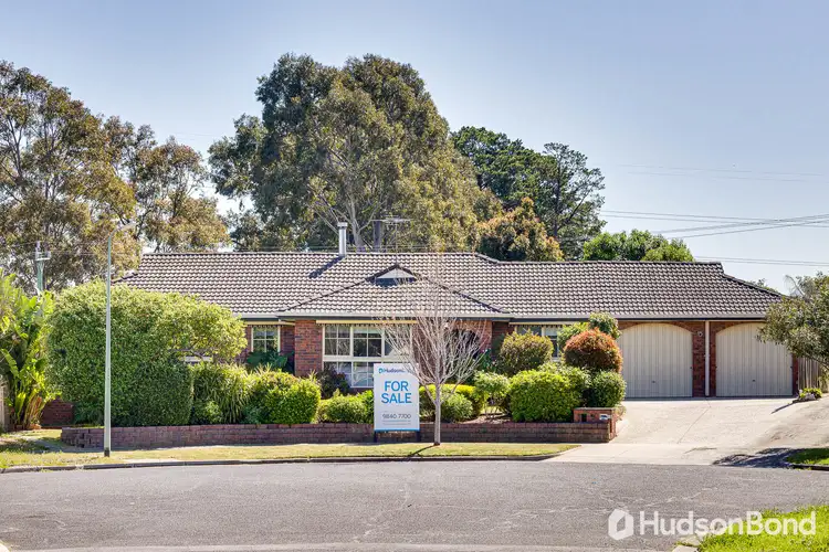 15 Loxley Court, Doncaster East VIC 3109