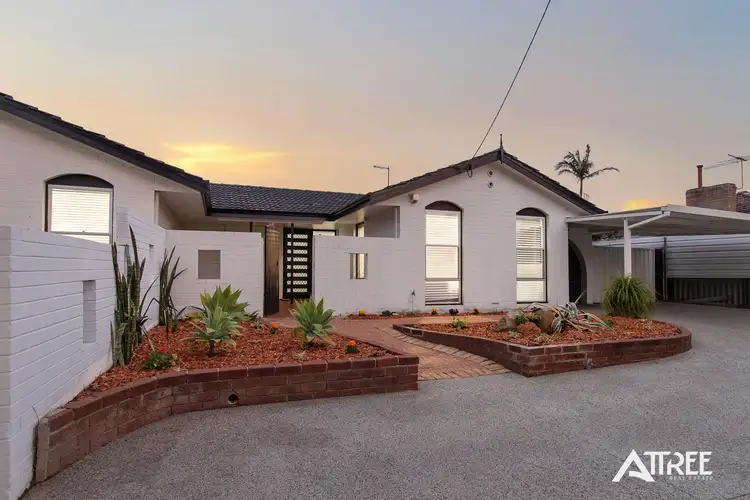 17 Mountain View, Kelmscott WA 6111