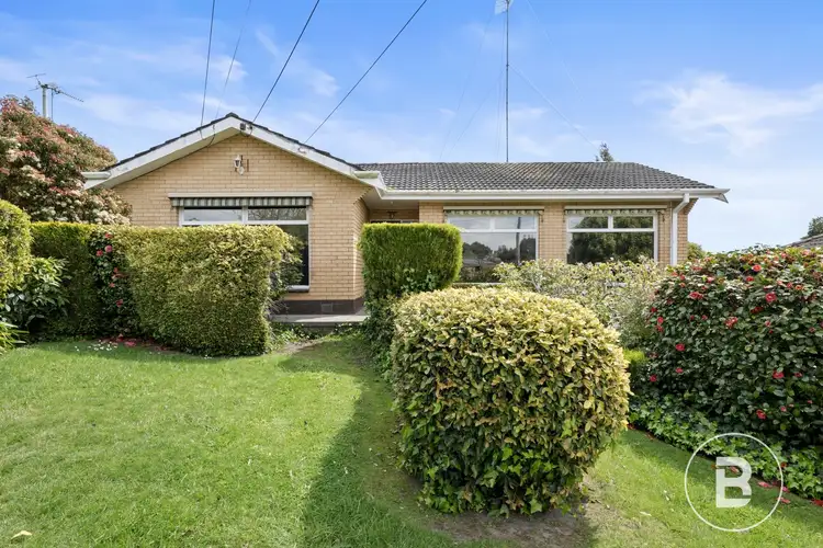 57 Lovenear Grove, Ballarat East VIC 3350