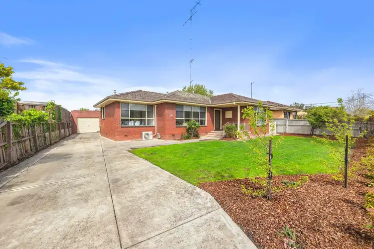 388 Forest Street, Wendouree VIC 3355