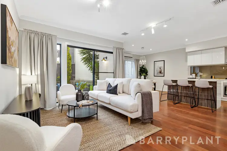 Second view of Homely house listing, 7 Zara Close, Bundoora VIC 3083